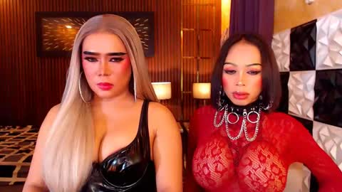 Paula online show from June 3, 11:35 am