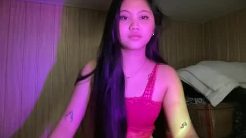 thelifeof_kiara online show from July 28, 2:13 pm