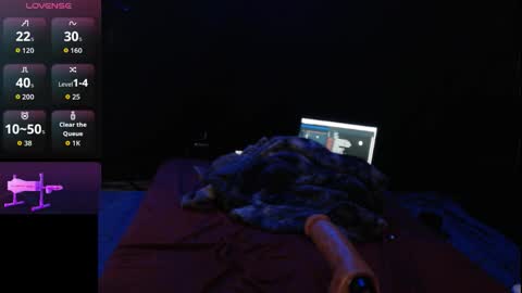 Logan Blackthorn online show from February 21, 10:44 pm