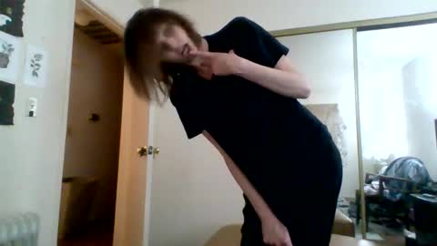 Snapshot of thelovecreep chatting on January 16, 8:33 am lovecreep online show from January 16, 8:33 am