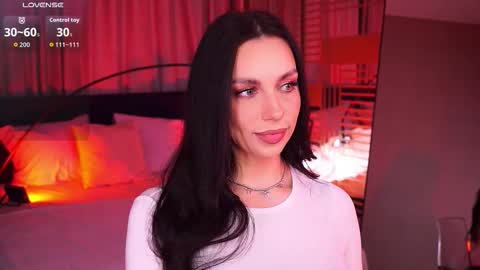 Luna online show from February 7, 8:34 pm