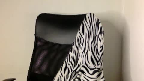 Lucy Lucy online show from December 11, 1:58 am