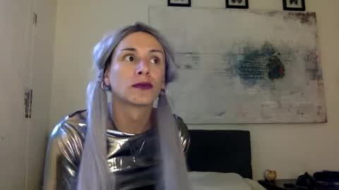 Lucy Lucy online show from December 28, 10:44 pm