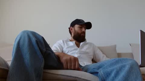 TheMonarchGoat online show from October 10, 12:15 pm