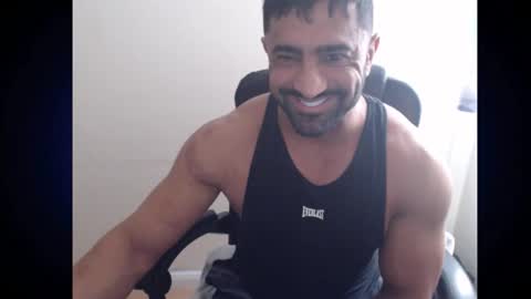 TheMuscleFactory online show from November 8, 2:17 pm