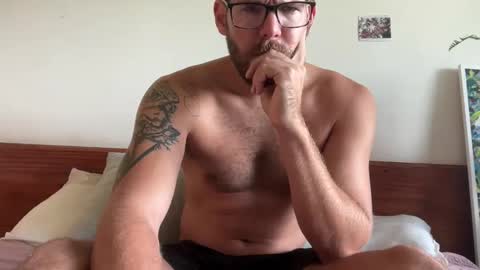 Snapshot of thenakedshaman chatting on January 12, 9:03 am TheNakedShaman online show from January 12, 9:03 am