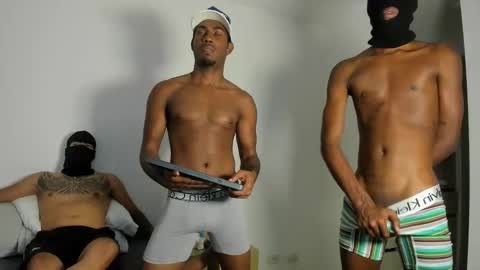 Andriw and Maiol online show from October 2, 7:37 am