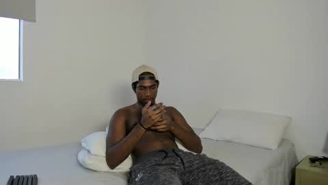 Andriw and Maiol online show from October 22, 10:09 pm