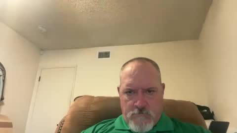 Snapshot of thenewganon chatting on June 3, 1:41 am thenewganon online show from June 3, 1:41 am