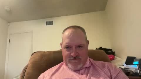 Snapshot of thenewganon chatting on June 10, 12:33 am thenewganon online show from June 10, 12:33 am