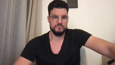 thenudeworldrover online show from March 24, 8:14 pm