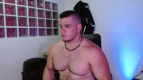 Theo  online show from February 22, 11:47 pm