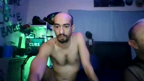 theone4209 online show from December 1, 5:23 am