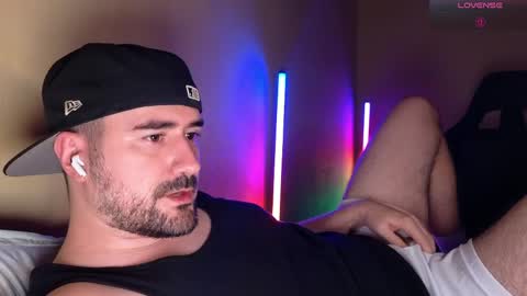 Snapshot of theoravi chatting on March 31, 3:30 am Theo Ravi online show from March 31, 3:30 am