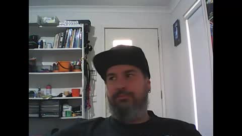 aussiebeard online show from February 17, 3:36 am