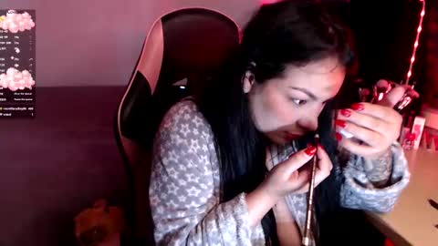 Sara online show from February 9, 3:38 pm