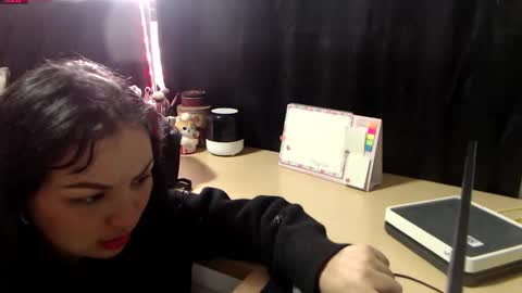 Snapshot of theprojectsara1 chatting on March 30, 1:34 pm Sara online show from March 30, 1:34 pm