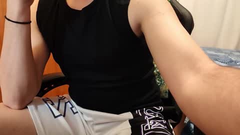 therandomniceboy online show from November 11, 5:46 pm