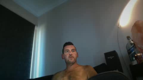 therealkurva4u online show from December 8, 3:00 am