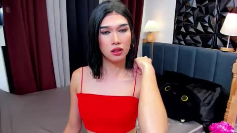 Snapshot of theresayatco chatting on November 8, 3:34 pm dan and jc online show from November 8, 3:34 pm