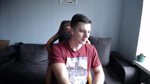 Nick   online show from October 10, 11:53 am