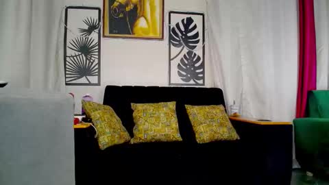 thesexy_kittydoll online show from February 10, 8:18 am