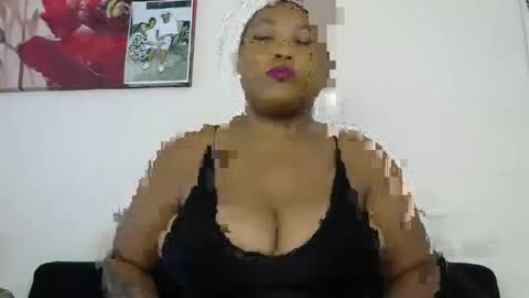 theshybaddie online show from January 15, 7:37 am