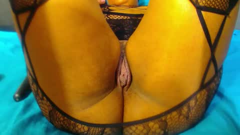 theshybaddie online show from September 15, 7:14 pm