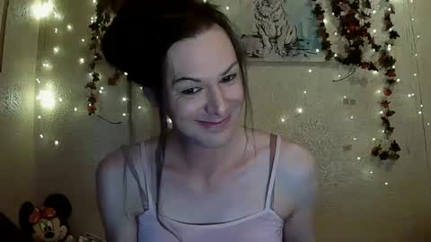 sillymillie0 online show from January 3, 8:32 pm
