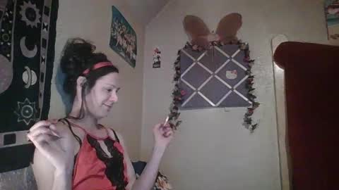 sillymillie0 online show from February 11, 2:35 am