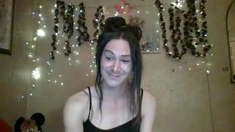sillymillie0 online show from June 11, 3:04 am