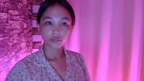 Snapshot of thessssy chatting on March 27, 9:14 pm thessssy online show from March 27, 9:14 pm