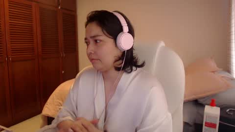 Mai online show from June 8, 4:18 pm