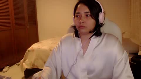 Mai online show from July 4, 3:45 am