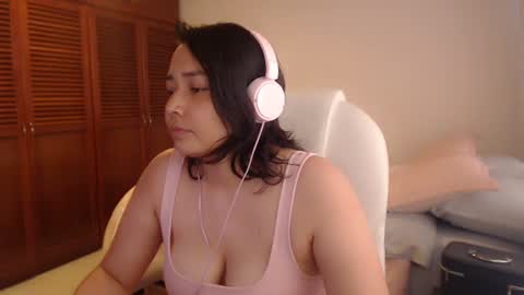 Mai online show from July 28, 7:39 pm