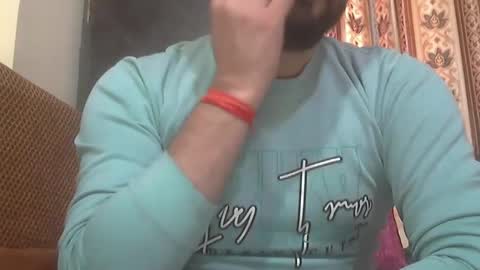 Snapshot of theultimateboss chatting on March 3, 5:31 am theultimateboss online show from March 3, 5:31 am