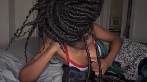 Sapphire the Vixen online show from February 8, 6:28 am