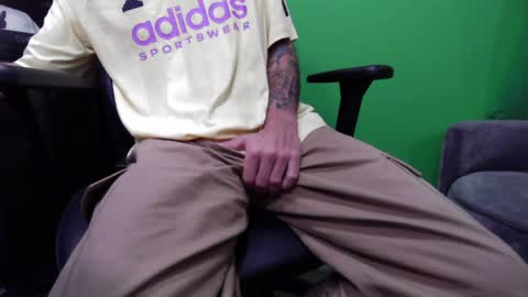 TheVulvaAddict aka kuruptxxx online show from April 6, 1:47 am