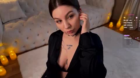 Snapshot of thewetmuse chatting on November 21, 11:09 am Grace Next broadcast - online show from November 21, 11:09 am