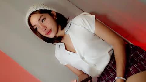 stella online show from January 16, 8:22 am