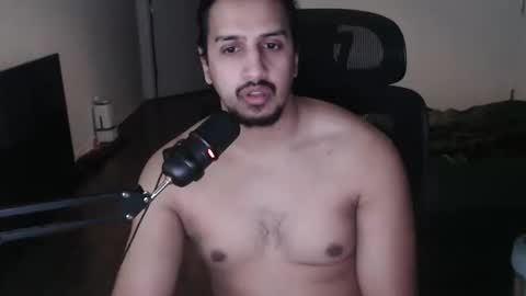 Vampiro online show from April 22, 1:52 am