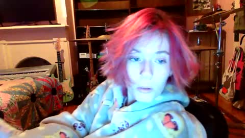 Snapshot of theysin chatting on April 5, 2:47 pm theysin online show from April 5, 2:47 pm