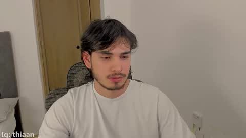 thiaan__ online show from October 23, 1:38 am