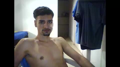 Snapshot of thiago22bk chatting on November 20, 5:56 pm thiago22bk online show from November 20, 5:56 pm