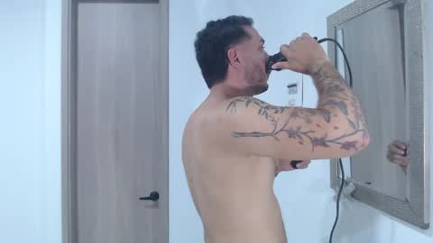 Snapshot of thiago_420 chatting on May 22, 11:43 pm thiago_420 online show from May 22, 11:43 pm