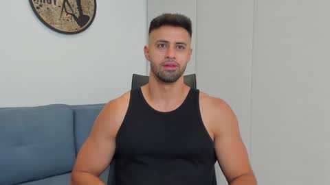 thiago_driussi online show from December 3, 12:24 am