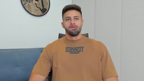 thiago_driussi online show from December 10, 3:09 am