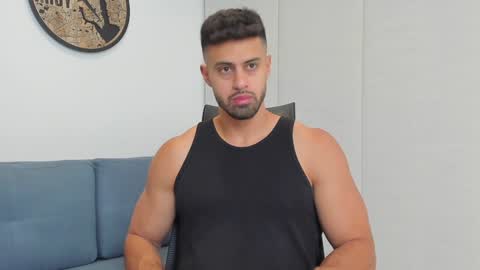 thiago_driussi online show from December 16, 12:48 am