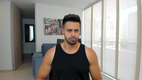 thiago_driussi online show from February 2, 3:39 pm