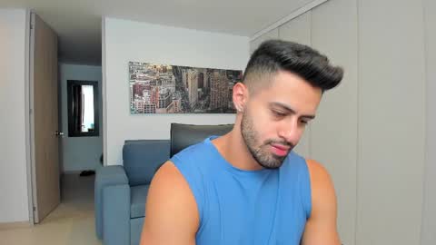 thiago_driussi online show from February 22, 2:28 am